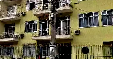 Apartamento com 1 vaga em leilão na Penha Circular, Rio de Janeiro