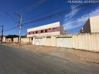Apartamento com 2 quartos e 1 vaga em Montes Claros/MG
