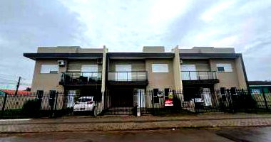 Casa Ocupada com 160m² de Área Construída