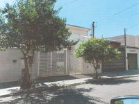 Casa residencial 2 dorms, 130m², garagem e churrasqueira em Jd. Vale do Sol