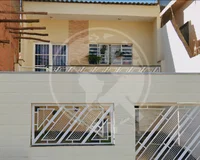 Casa assobradada com 150m², 1 vaga de garagem, em bom estado de conservação