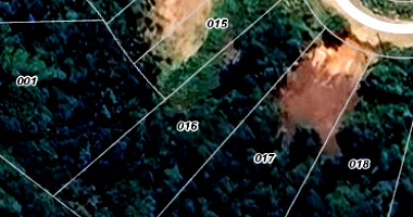 Terreno com 1.363,95 m² em Monte Bérico