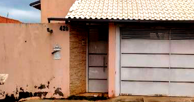 Casa com 182m² em Garça - Ocupada