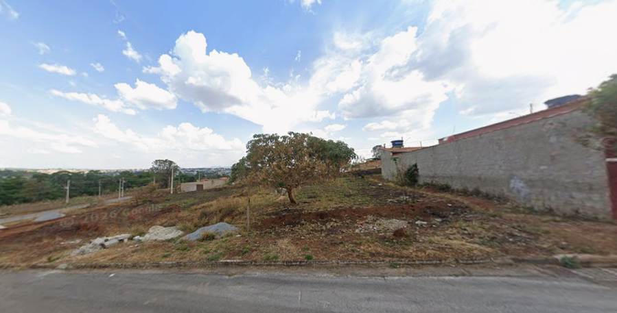 Terreno 200m² em Mateus Leme/MG - Bairro Bandeirantes
