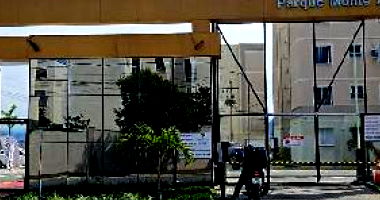 Apartamento com 2 Quartos e 1 Vaga em Rio das Ostras