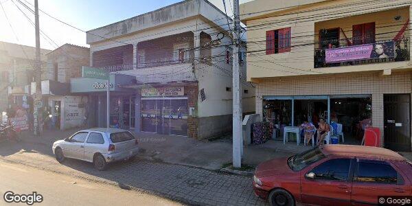 Casa com 2 Quartos e 1 Vaga em Goytacazes