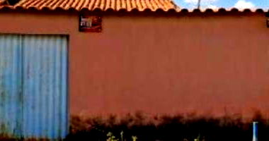 Casa em Santo Antônio do Descoberto/GO com 2 quartos e 225m² de terreno