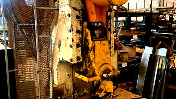 Prensa Excentrica 60 Toneladas - Equipamento Industrial