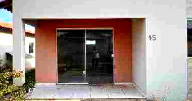 2 Quartos em Altos com Varanda e Área de Serviço