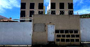 Apartamento com 2 quartos e varanda em Barreiras/BA