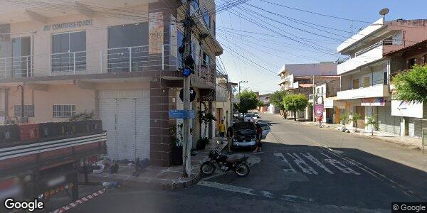 Prédio Comercial e Residencial em Novo Oriente/CE