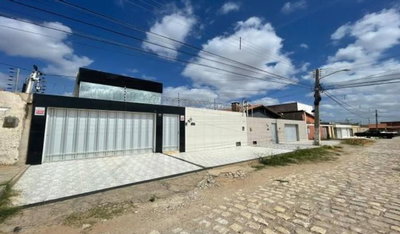 Casa com 415m² em Mossoró-RN, Oportunidade de Investimento