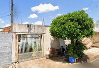 Casa com 150m² e edícula em Araras, ideal para investimento