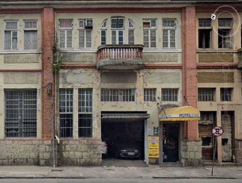 Prédio comercial no Centro de Porto Alegre com 29,70m² de terreno