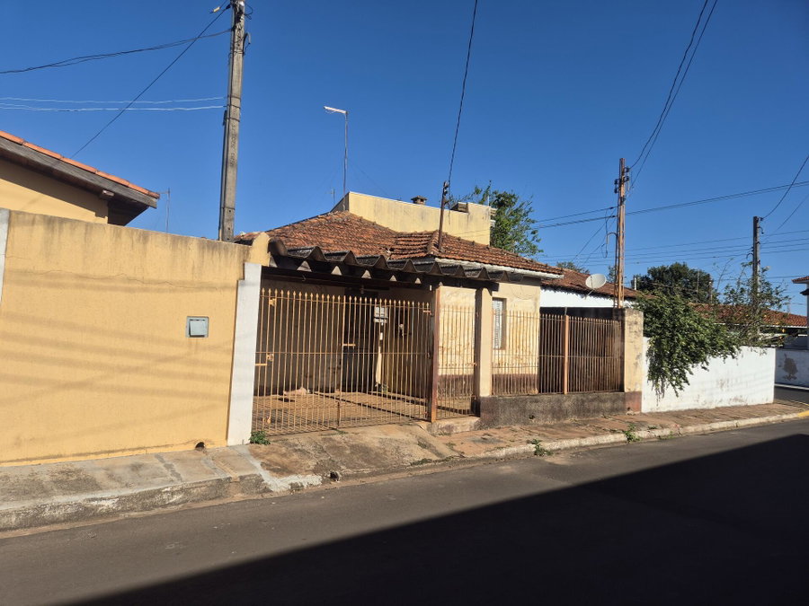 Casa na Rua João Nogueira Jaguaribe, 16 - Oportunidade Única!