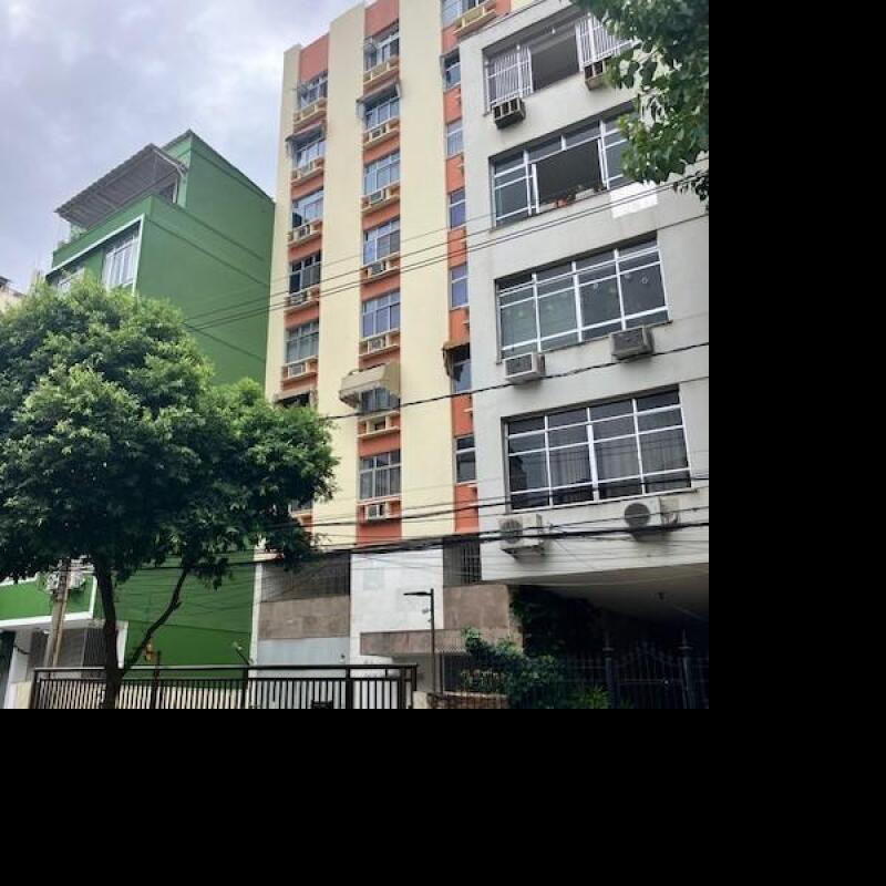 Apartamento com 90m² e 1 vaga de garagem