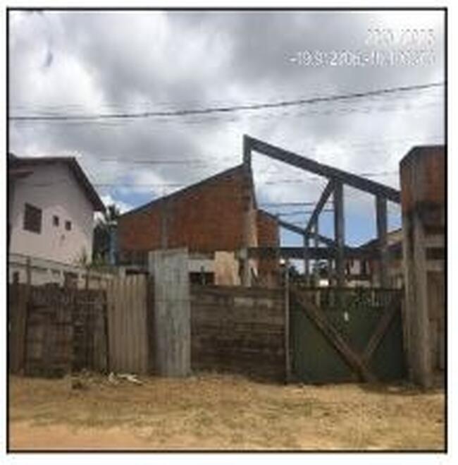 Casa com 190,12m² de área privativa - Sem quartos e banheiros - Vaga de garagem