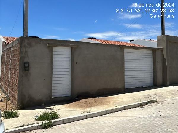 Casa 2 quartos, 1 banheiro, 46,3m² construída, desocupada