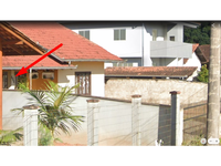 Terreno com 446,20m² e 2 casas em Joinville/SC