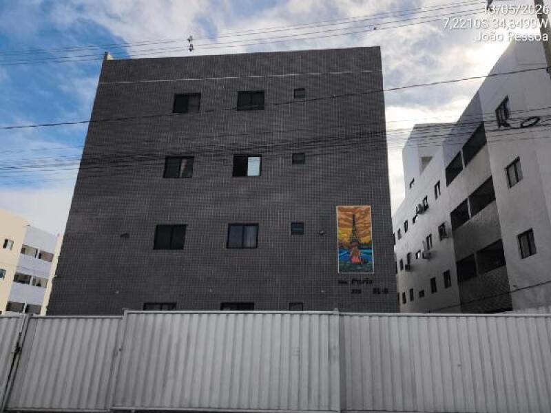 Apartamento com 2 Quartos e Vaga de Garagem em João Pessoa