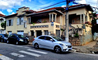 Casa com Terreno de 305m² em Campo Belo/MG