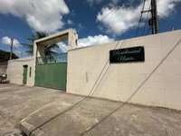 Casa com 2 quartos e 1 banheiro, área construída de 113,45 m²