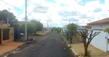 Parte ideal de 33,33% do imóvel residencial - Jd Dona Idalina