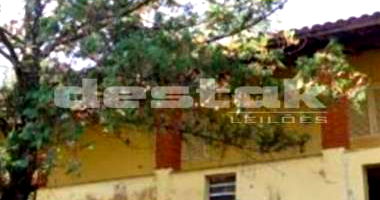 Casa com 3 dormitórios e edícula em Morungaba/SP