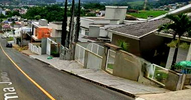 Casa Ocupada em Jaraguá do Sul com 336m²