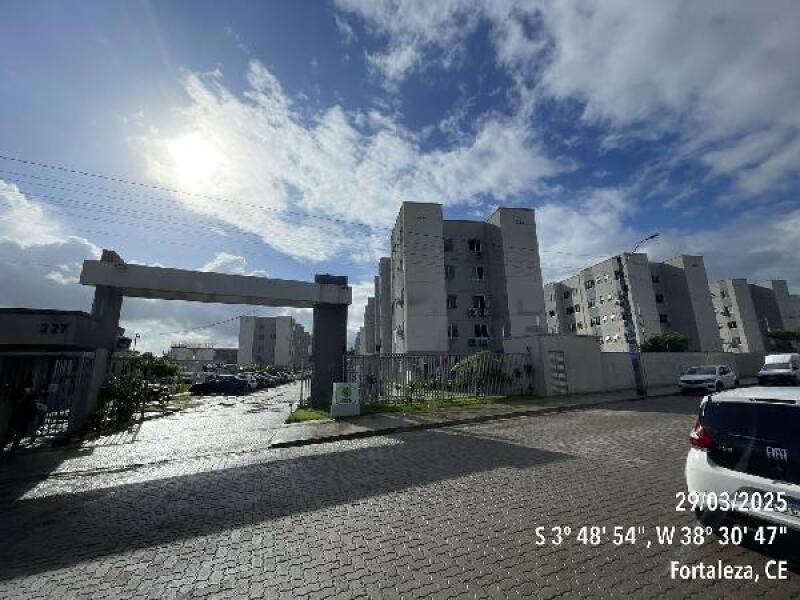 Apartamento 2 quartos, 1 banheiro, 41,55m², vaga na garagem - Fortaleza/CE