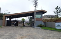 Terreno amplo de 2.436,76 m² com área verde e