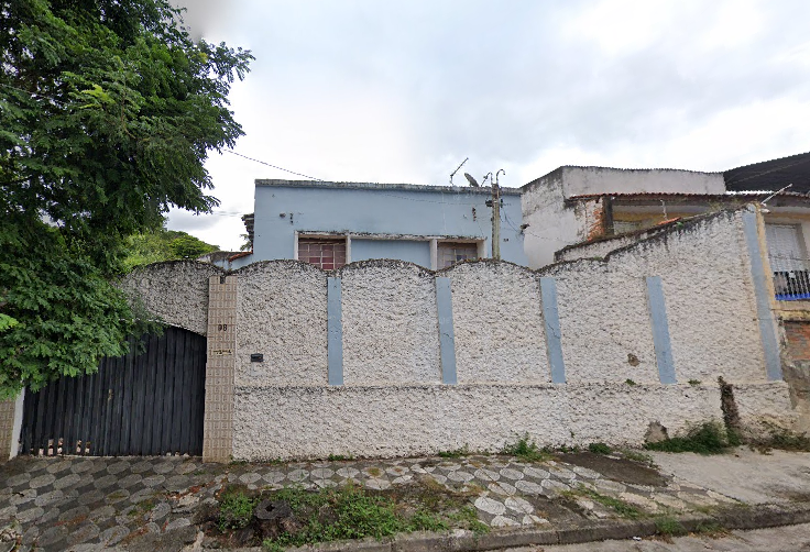Casa com 220m² - 3 quartos, 2 banheiros, 1 vaga - Jardim Paulistano
