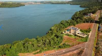 Terreno em Capitão Leônidas Marques - PR com 945m²