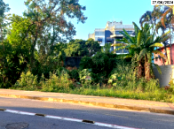 Terreno com 500m² em Niterói/RJ ao lado de um rio