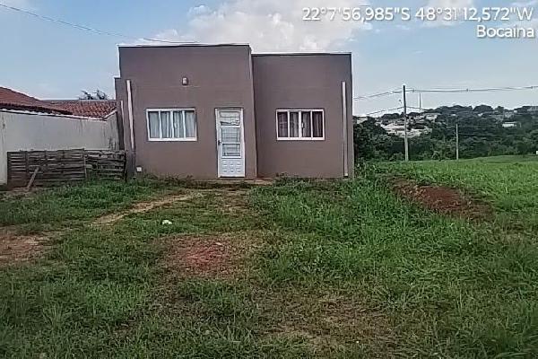 Casa com 2 quartos e 1 banheiro em Bocaína - SP