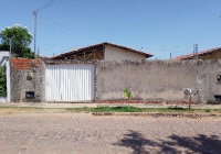 Casa com 3 quartos, 2 banheiros e 60,7m² em Teresina