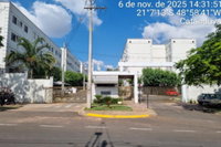 Apartamento com vaga de garagem em condomínio