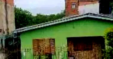 Casa em leilão com 3 quartos e 2 banheiros em Viamão/RS