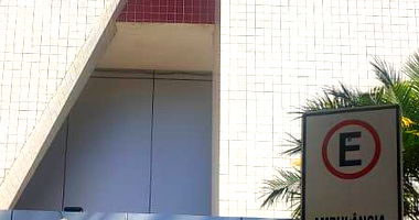 Loja Comercial com Vaga em Brasília/DF - Desocupada