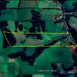 Fração de terra com 24,5 ha e benfeitorias, área rural produtiva