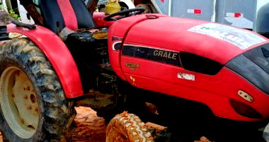 Mini Trator Agrale T4230