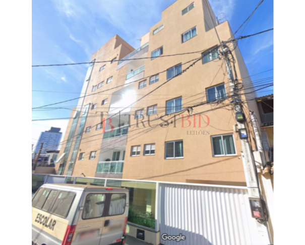 Apartamento com 1 Vaga em Macaé/RJ
