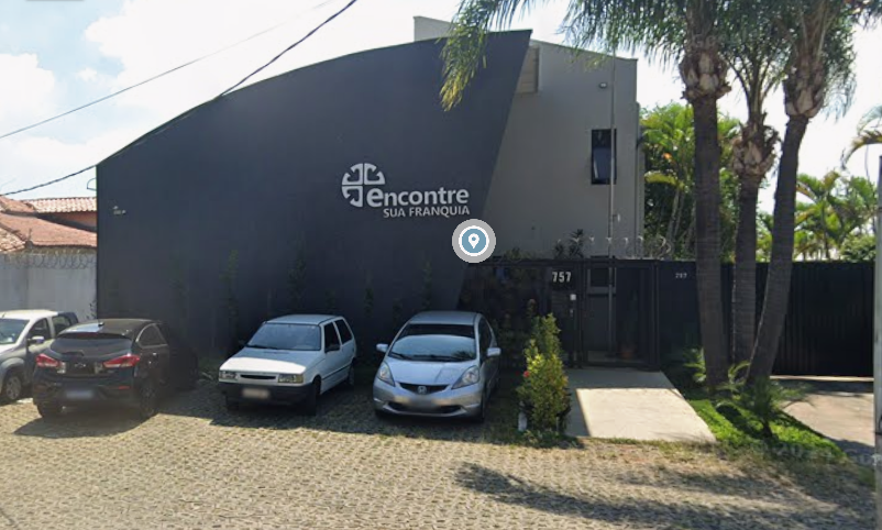 Imóvel Comercial com 2 Galpões Interligados em Belo Horizonte