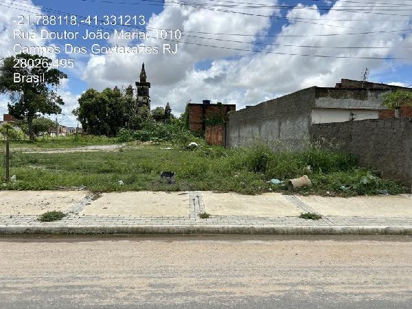Terreno amplo sem área privativa definida, ideal para investimento