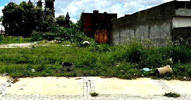 Terreno amplo sem área privativa definida, ideal para investimento