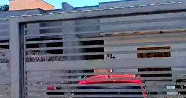 Casa com 3 quartos em leilão