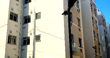Apartamento com 2 Quartos e Área Privativa em Jacarepaguá