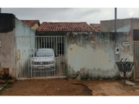 Casa com 55,10m² construída, 135m² de terreno, ocupada