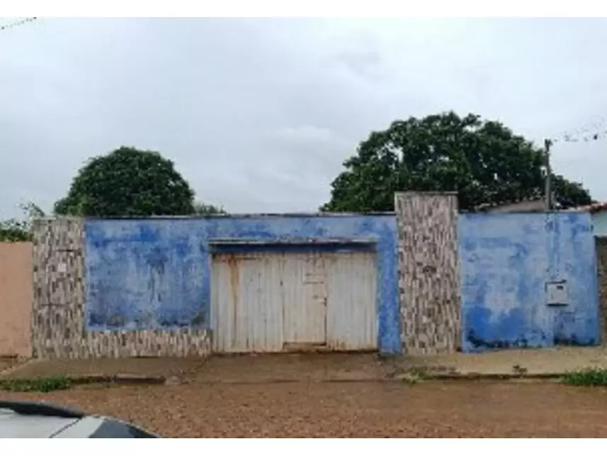 Casa em Leilão com 168m² Construída em Dom Eliseu/PA