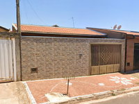 Casa com 86m² de Área Privativa e Terreno de 160m² em Araras